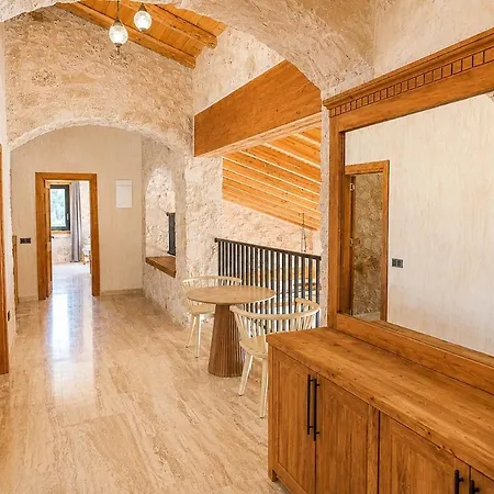Han Villa Kaş