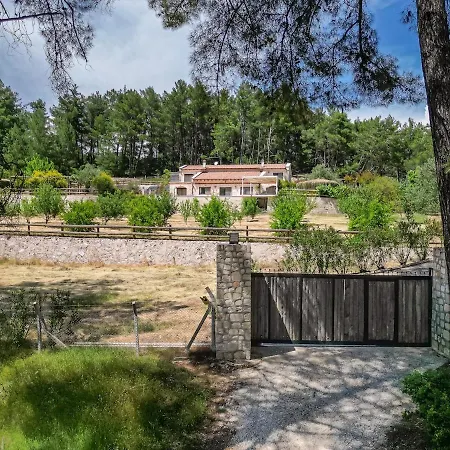 Han Villa *